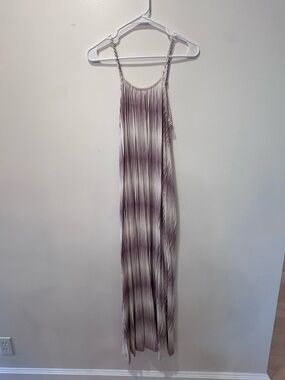 Sleeveless Pleated Maxi Dress in Mauve and Ivory